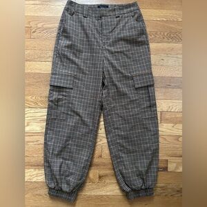Urban Outfitters Women’s Checkered Brown Plaid Jogger Pants - Size S